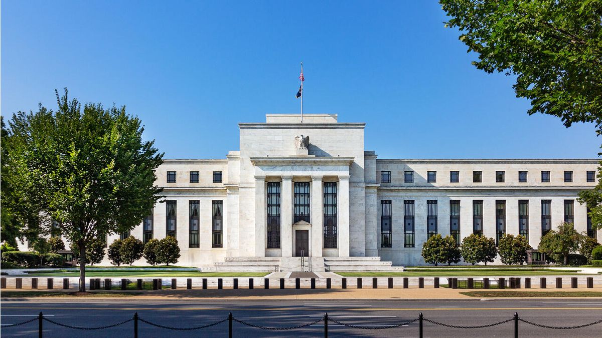 FX Daily: Từ sự phụ thuộc của Fed đến sự phân kỳ của Fed
