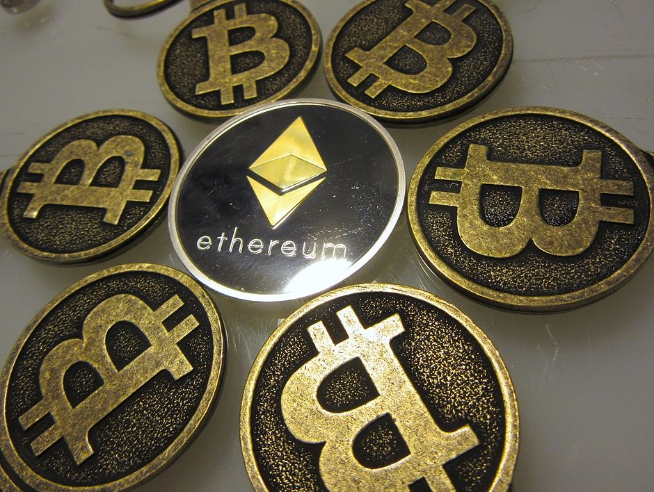 Tiền điện tử hôm nay: Bitcoin, Ethereum xoay quanh các hỗ trợ chính, có thể phê duyệt ETF ETH trước ngày 4 tháng 7