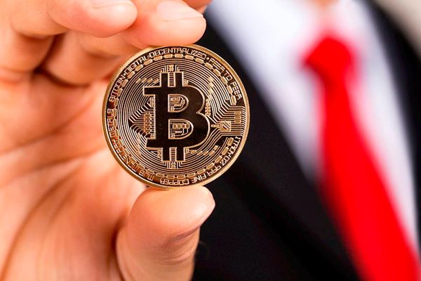 Giá bitcoin trượt qua nhóm thanh khoản quan trọng, có khả năng kiểm tra Dải hỗ trợ thị trường tăng giá ở mức 55 nghìn đô la