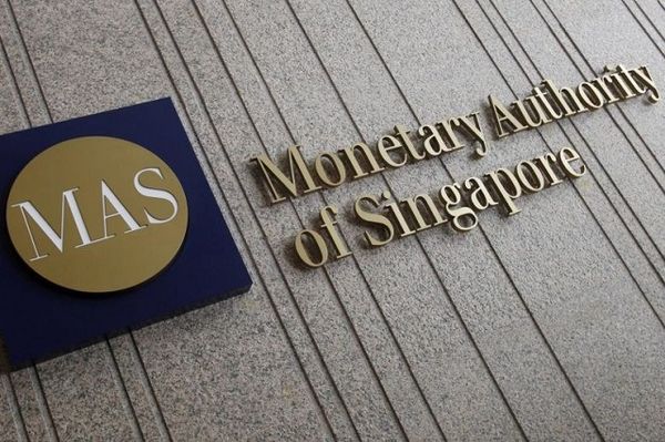 27/7: Ngân hàng Trung ương Singapore giữ vững chính sách tiền tệ